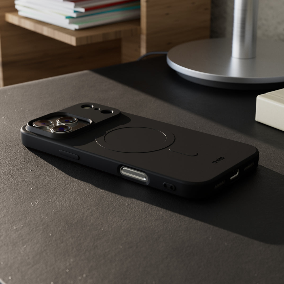 Instinct Mag - MagSafe-kompatible Hülle für iPhone 17 Pro