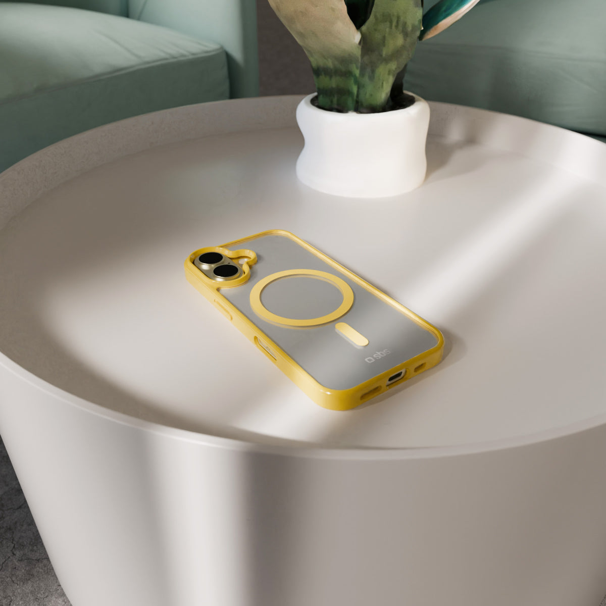 Cover for iPhone 16 with coloured edges compatible with MagSafe charging