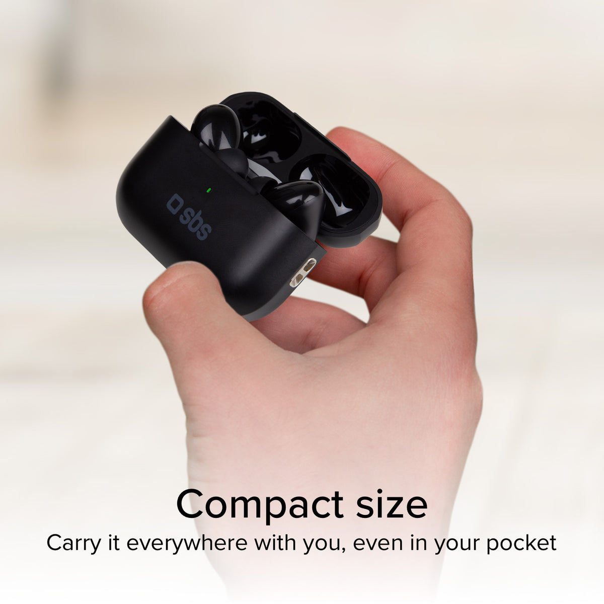 TWS compatible earphones with wireless charging